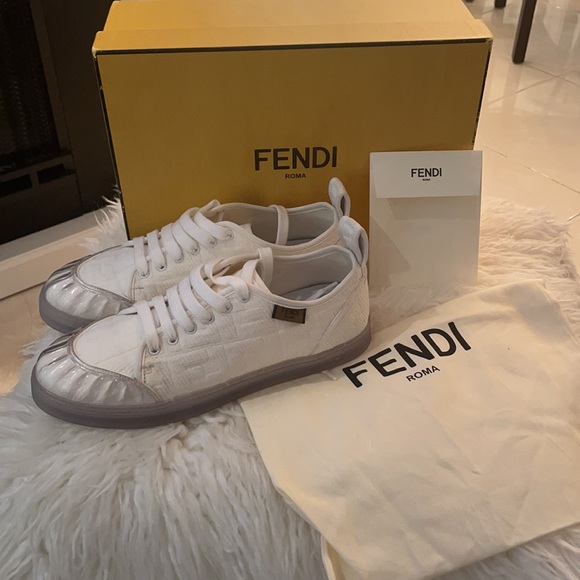 Fendi Sneakers - Picture 1 of 12